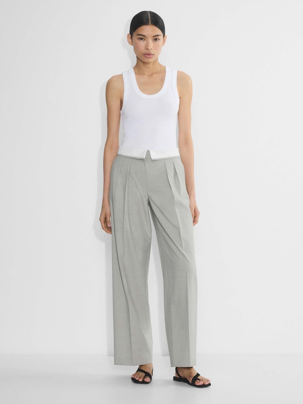 Babaton Aritzia Bureau Pant (Re)ssential Mid Rise Pleated Pants Trousers Grey